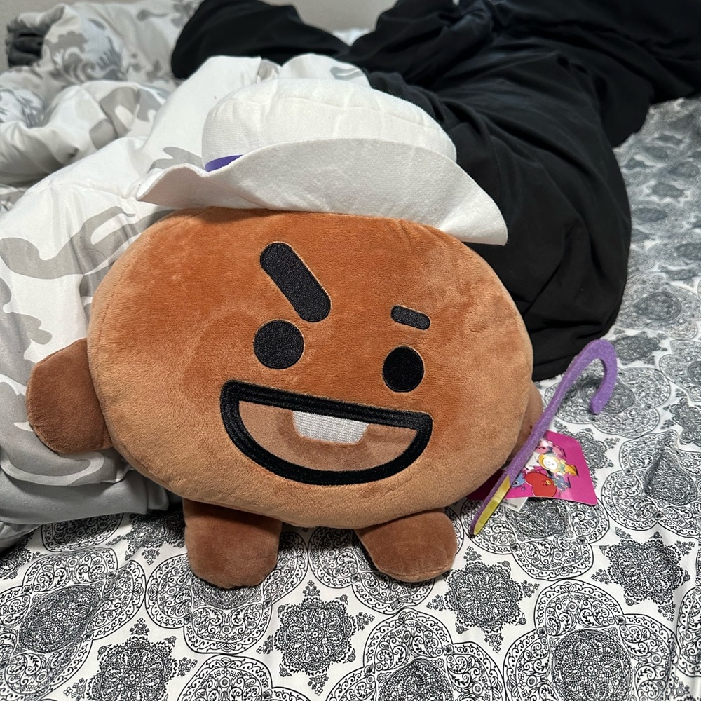 Shooky Plushy